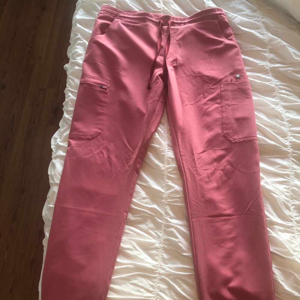 FIGS Women’s Quartz Yola Skinny Scrub Pants